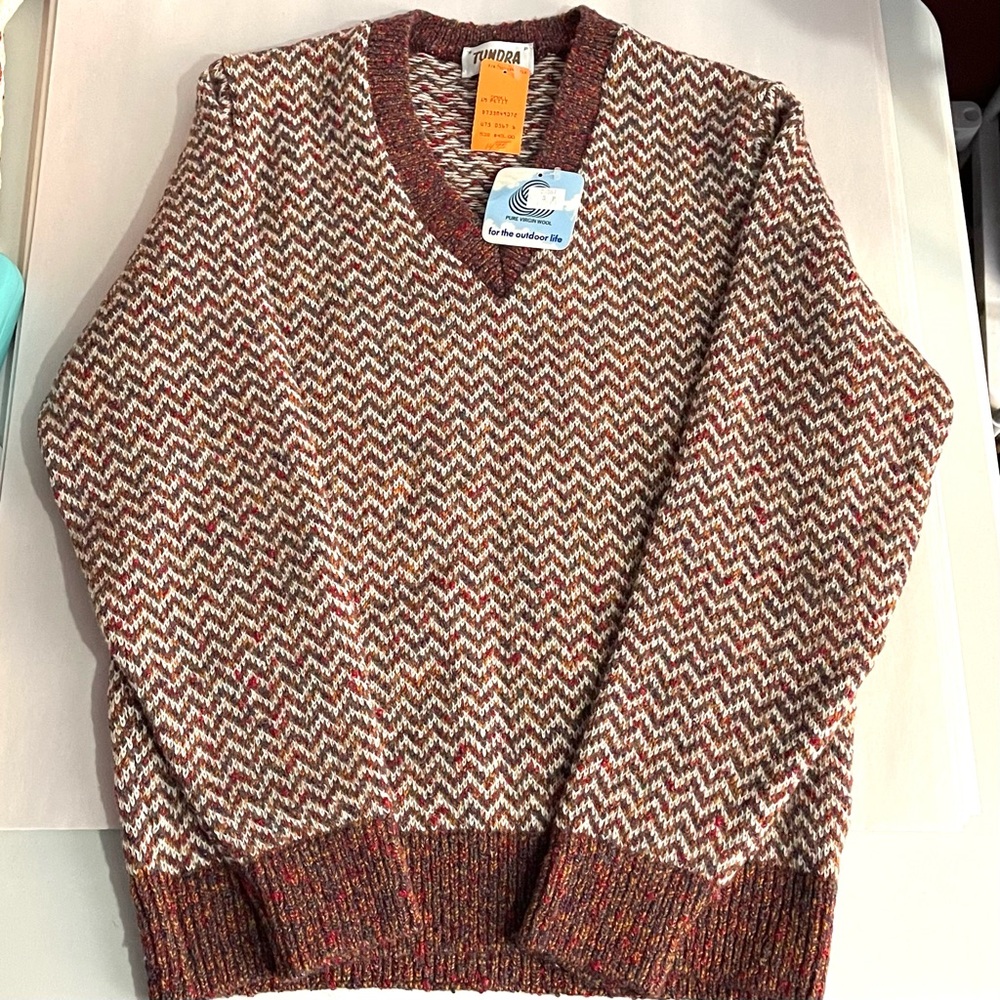 Vintage Deadstock Sears Tundra Chevron Pattern V-Neck Sweater NWT 100% wool